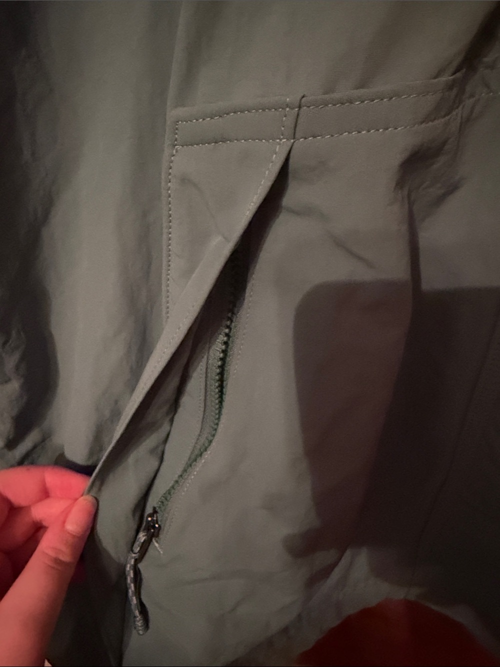 NWT Patagonia Women's Skysail Jacket Green - Picture 4 of 6